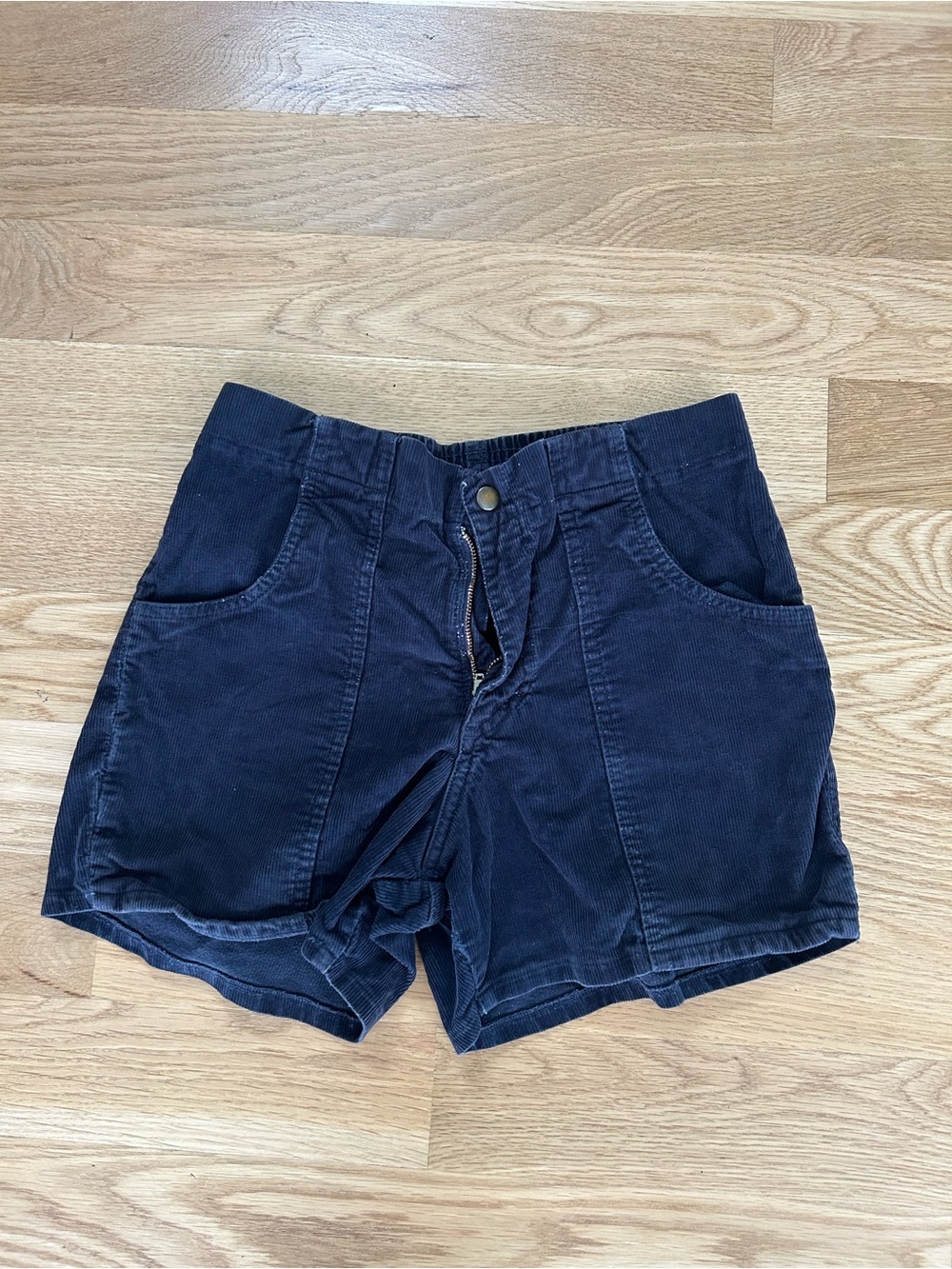 american apparel corduroy navy shorts